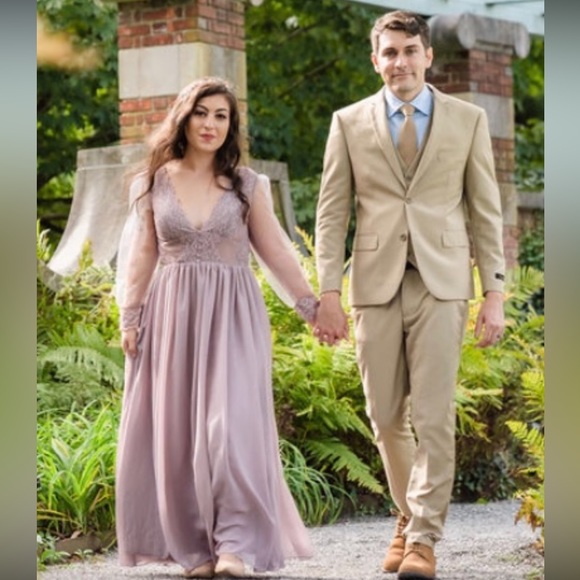 Gorgeous Dusty Purple Lace Dress - Picture 2 of 6